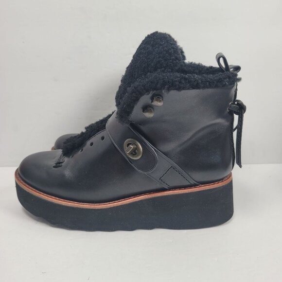 Coach Urban Hiker Women's Black Leather Platform Ankle Boots US Size 5B - Picture 2 of 9